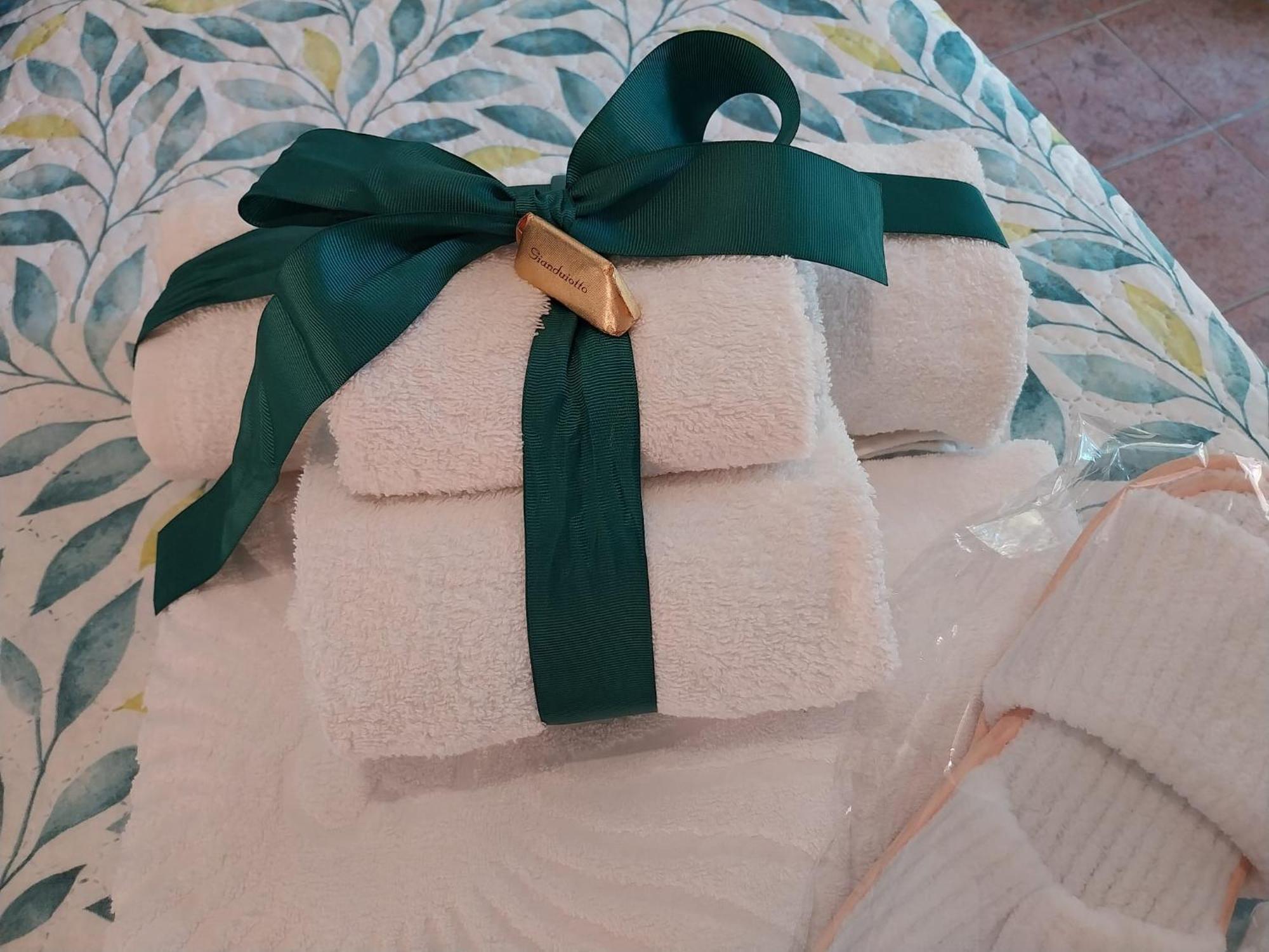 Casa Lachesi Caccamo Eksteriør billede